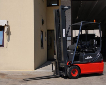 Linde E14-02 Linde