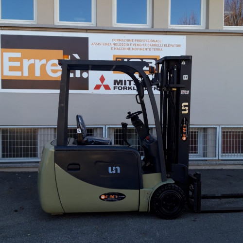 UN Forklift UFBT20