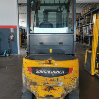 Jungheinrich EFG S30 - 1