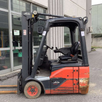 Linde E14-02 - 8