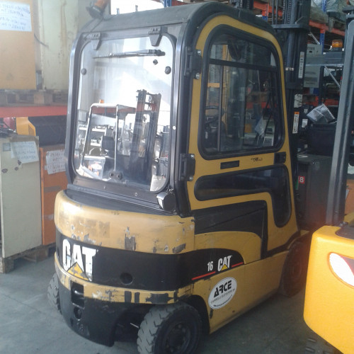 Caterpillar EP16N