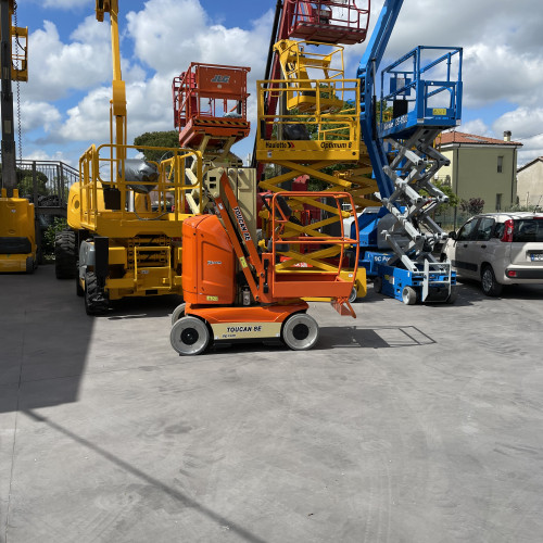 JLG Toucan 8E