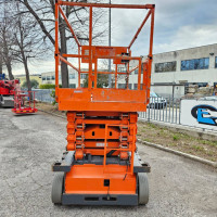 JLG 10 RS - 1