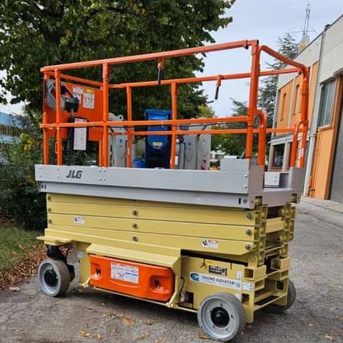 JLG 2646 ES