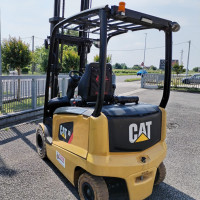 Caterpillar EP30CN - 1