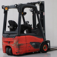 Linde E14-02 - 1