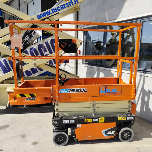 JLG ES1530L