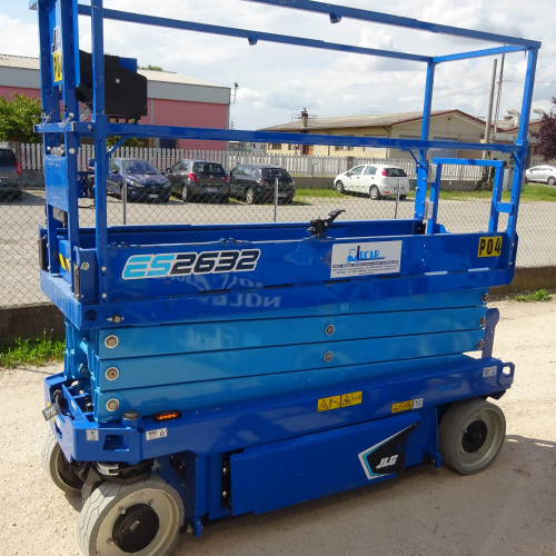 JLG 2632ES