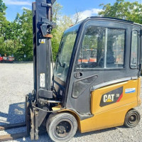 Caterpillar EP30CN - 3