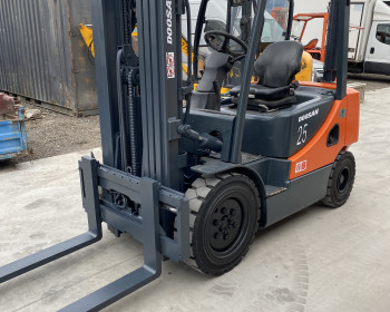 Doosan 25 Doosan