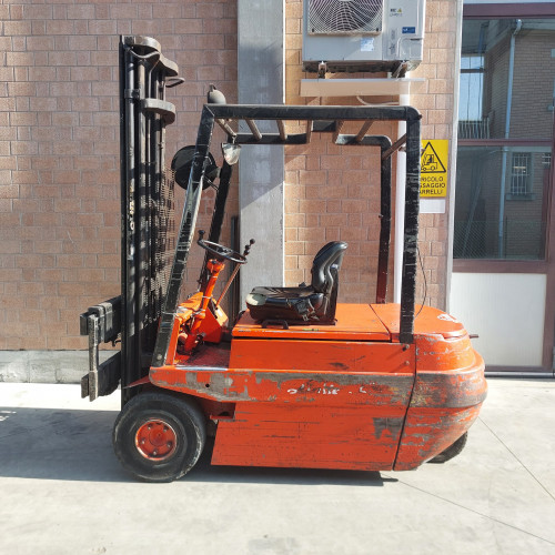 Linde E30F