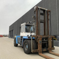 Kalmar DCB32-1200 - 1