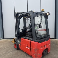 Linde E18 - 1