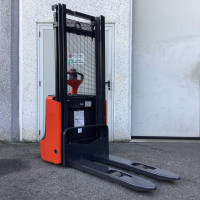 Linde L12 - 1