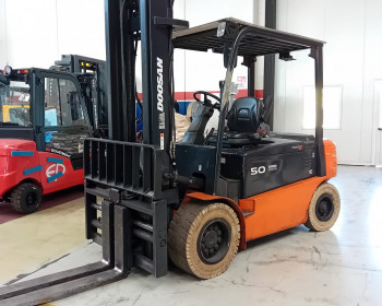 Doosan B50X-5 Doosan