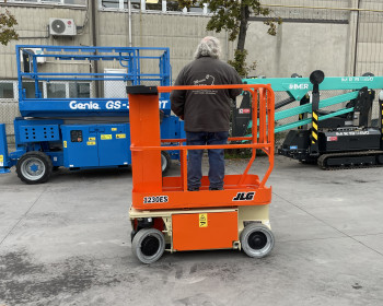 JLG 1230ES JLG